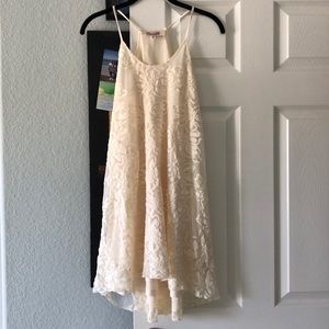Francesca’s off white dress